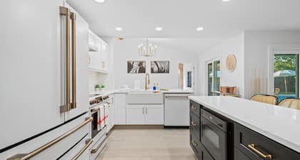 Casita Delray Oasis: 4BR with Pool, BBQ, Firepit, Pool Table