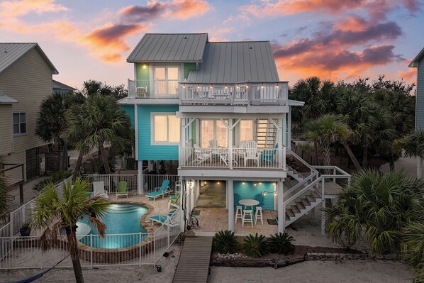 屋外プール、温水プール