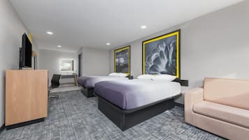 Deluxe Room, 2 Queen Beds, Non Smoking