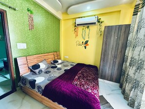 2 bedrooms, iron/ironing board, WiFi - Charming 2-bedroom apartment in Jaipur with AC, WiFi (Jaipur)