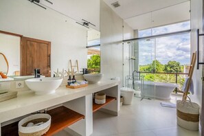 Haartrockner, Handtücher