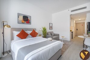 1 Schlafzimmer, Schreibtisch, WLAN, Bettwäsche