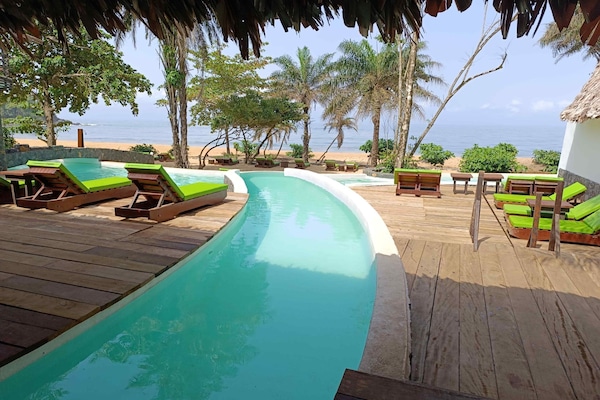 Alberca al aire libre