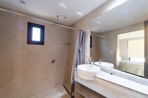 Estudio clƔsico | BaƱo