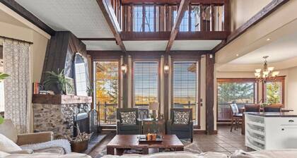 Country Escape - Acreage Home with Park