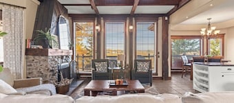 Country Escape - Acreage Home with Park