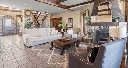 Country Escape - Acreage Home with Park