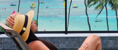 Deluxe Apartment | Pool | Outdoor pool