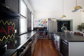 Private kitchen - Teal Tavern! 5BR! 2 Game Rooms! Near Lynn Family Stadium & Mellwood Art Center! (Louisville)