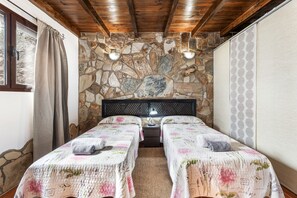 2 camere, ferro/asse da stiro, Wi-Fi gratuito, lenzuola