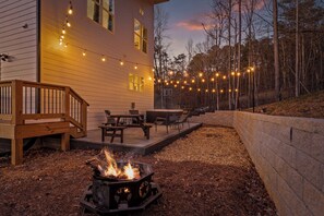 屋外ダイニングエリア