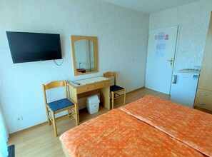 1 bedroom, Internet, bed sheets