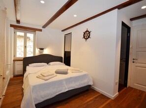 1 bedroom, WiFi, bed sheets - Charming Loft Rovinj City Center - Double Room (Rovinj)