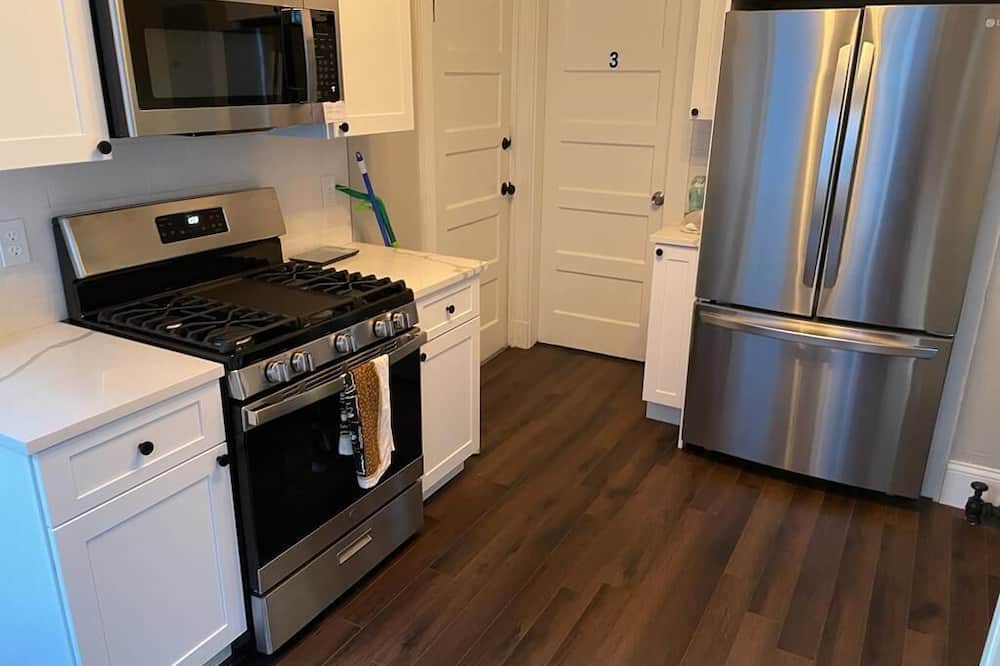 Homestay In Fields Corner Area Boston