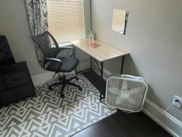 Miscellaneous - Homestay In Fields Corner Area Boston (Boston)