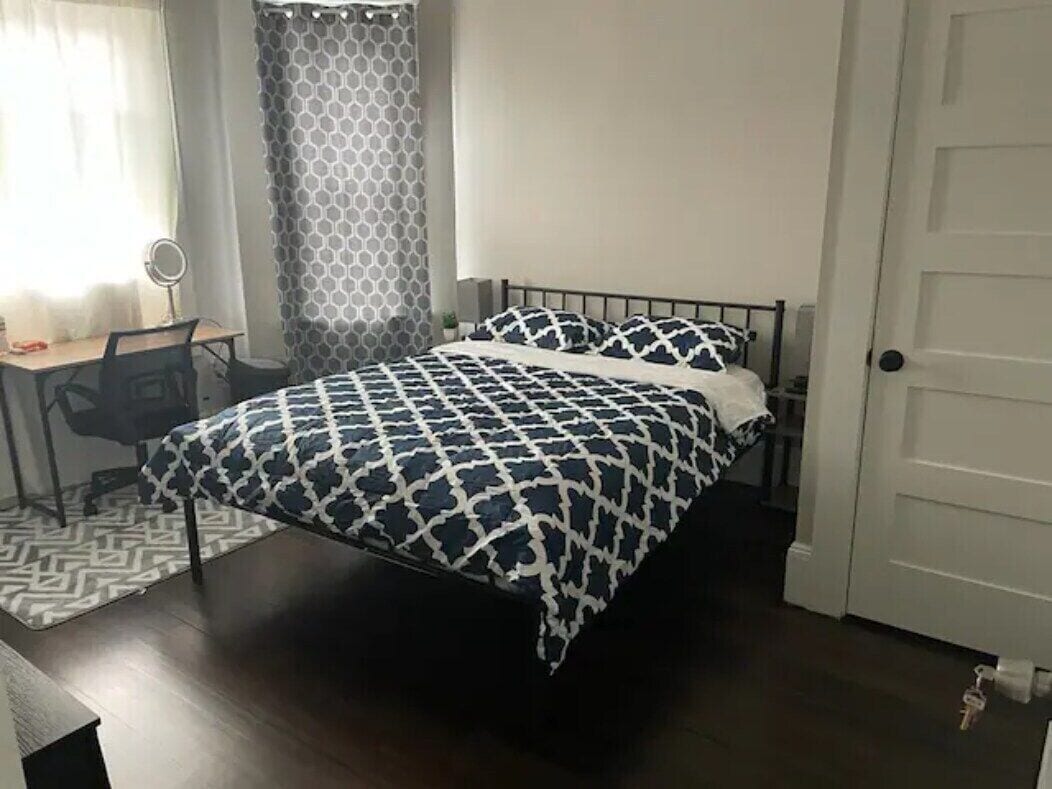 Chambre Triple, salle de bains commune (2.2) | Bureau, espace de travail pour ordinateur portable, Wi-Fi gratuit