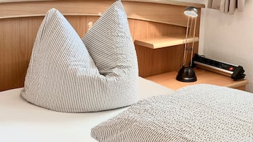 2 habitaciones, tabla de planchar con plancha y wifi gratis