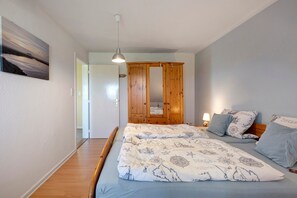 2 habitaciones, wifi gratis y ropa de cama 