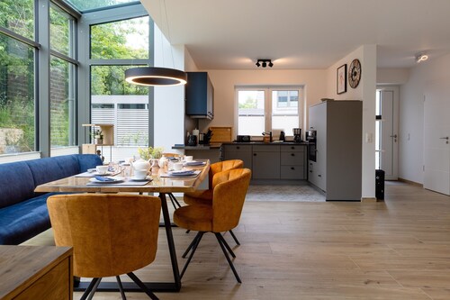 Holiday Home 'Strandnest Dangast' with Private Terrace, Garden & Wi-Fi