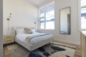 2 Schlafzimmer, Bügeleisen/Bügelbrett, WLAN