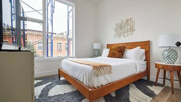 2 makuuhuonetta, silitysrauta/-lauta, Wi-Fi