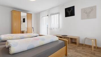 2 bedrooms, free WiFi, bed sheets