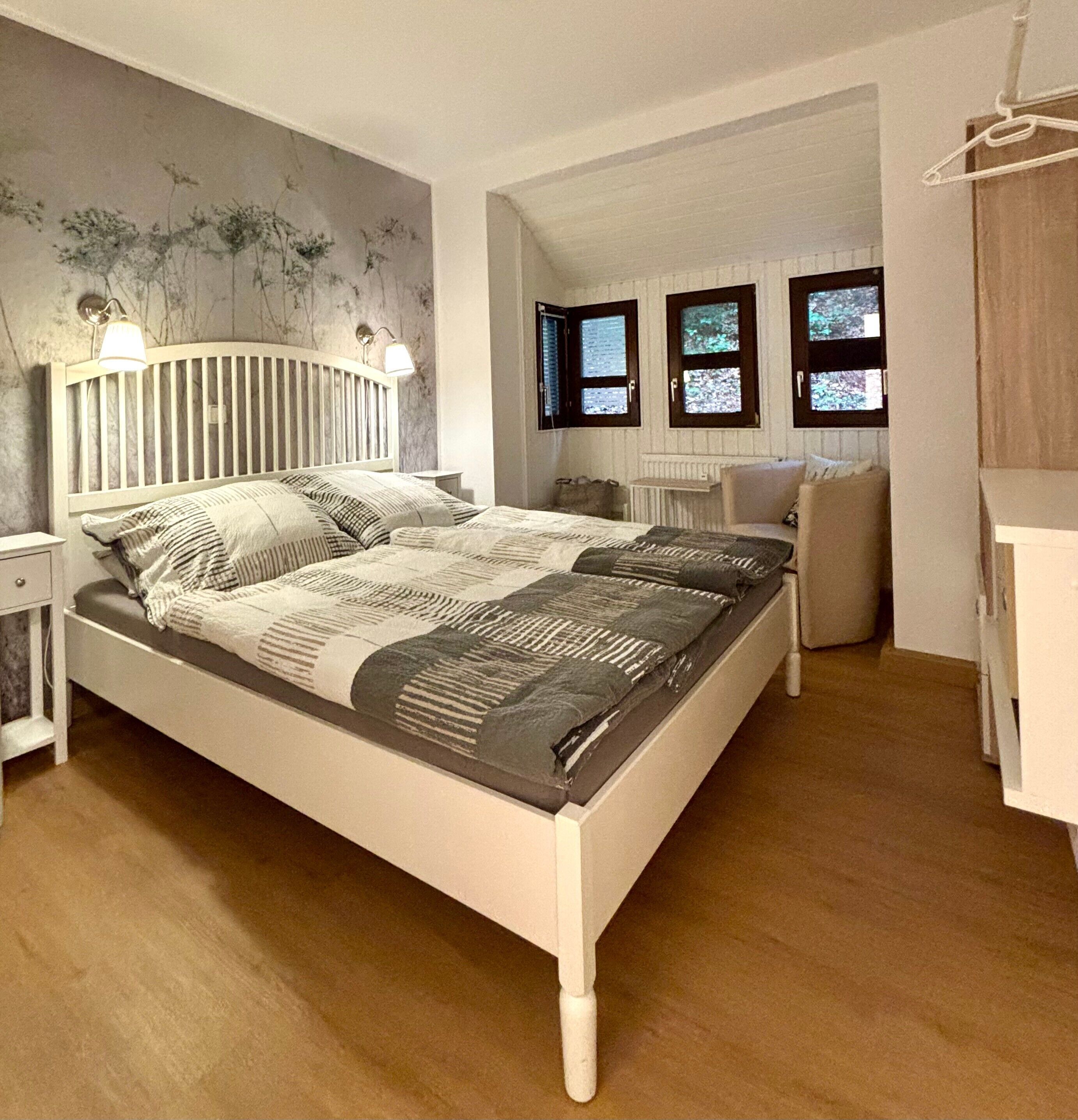 1 bedroom, iron/ironing board, WiFi (free), bed sheets