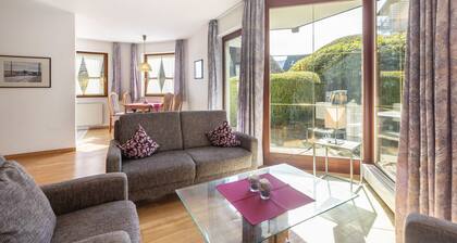 Holiday Apartment 'Ettelsberg 1' with Terrace and Wi-Fi