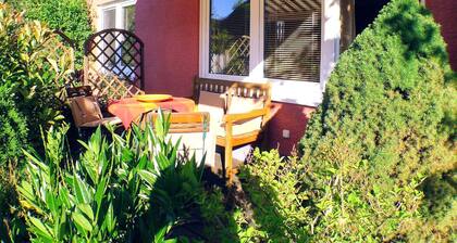Ferienwohnung 'Solveig' mit Bergblick, privater Terrasse und Wi-Fi
