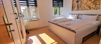 Apartment "Anne", spacious flat in the heart of Chemnitz, parking space possible