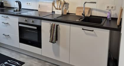 Ferienwohnung 'Haus Schmidt 4Zi Parknähe' mit Balkon und Wi-Fi