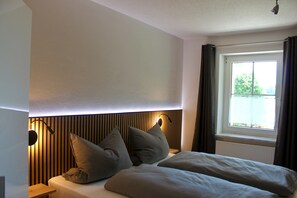 3 bedrooms, free WiFi, bed sheets