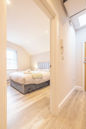 1 habitación, wifi y ropa de cama 