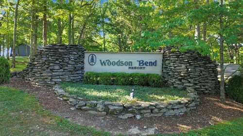 South Fork Sunrise - Your Lake and Golf Retreat