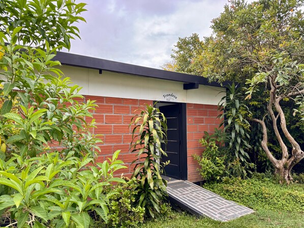 Exterior - GLAMPING WITH POOL AND JACUZZI AT GUATAPE  (Antioquia)