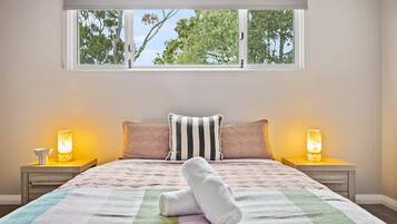 2 bedrooms, Internet