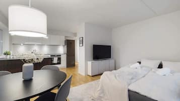 2 habitaciones, tabla de planchar con plancha, cuna de viaje y wifi