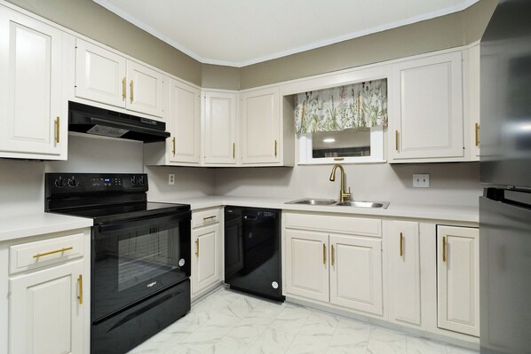 Microwave, oven, stovetop, dishwasher