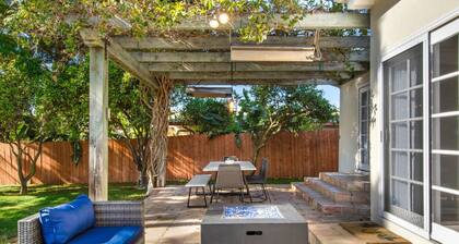 Beach Breeze Bungalow | 1.3Miles To Beach | Cozy