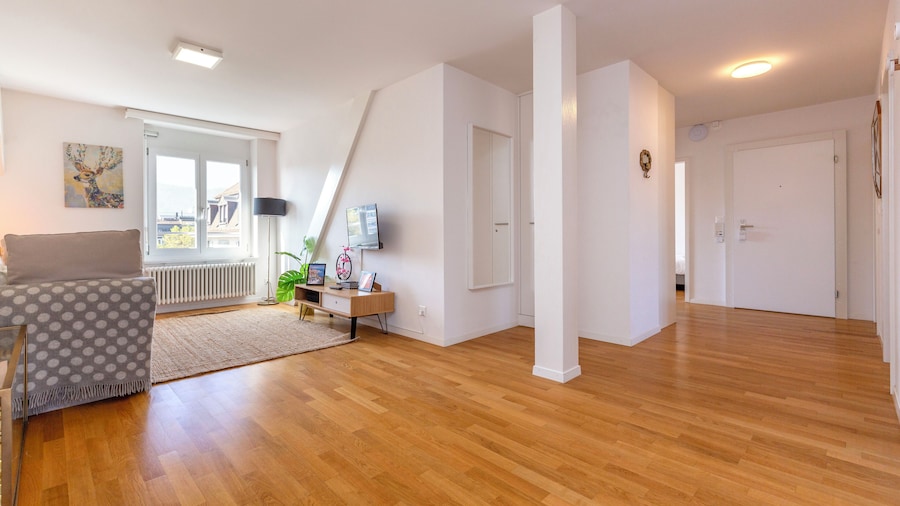 KAYA Zurich Elisabethenstrasse