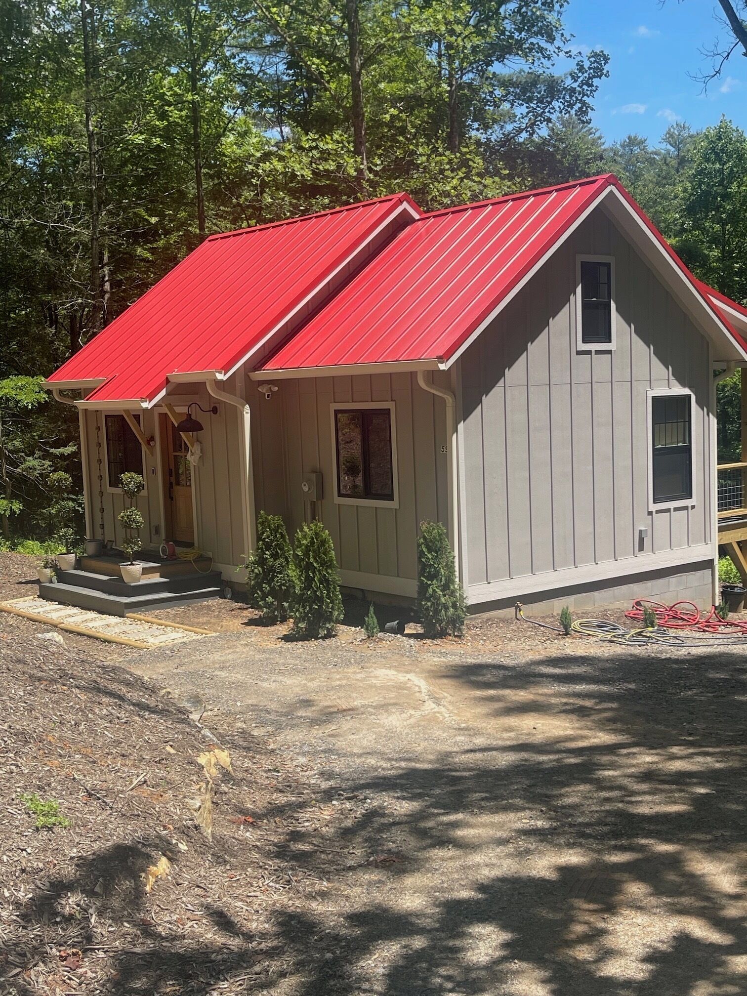 Front area of the Cabin ! 