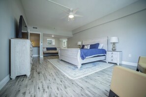 3 chambres, fer et planche à repasser, lit de bébé portatif, Wi-Fi