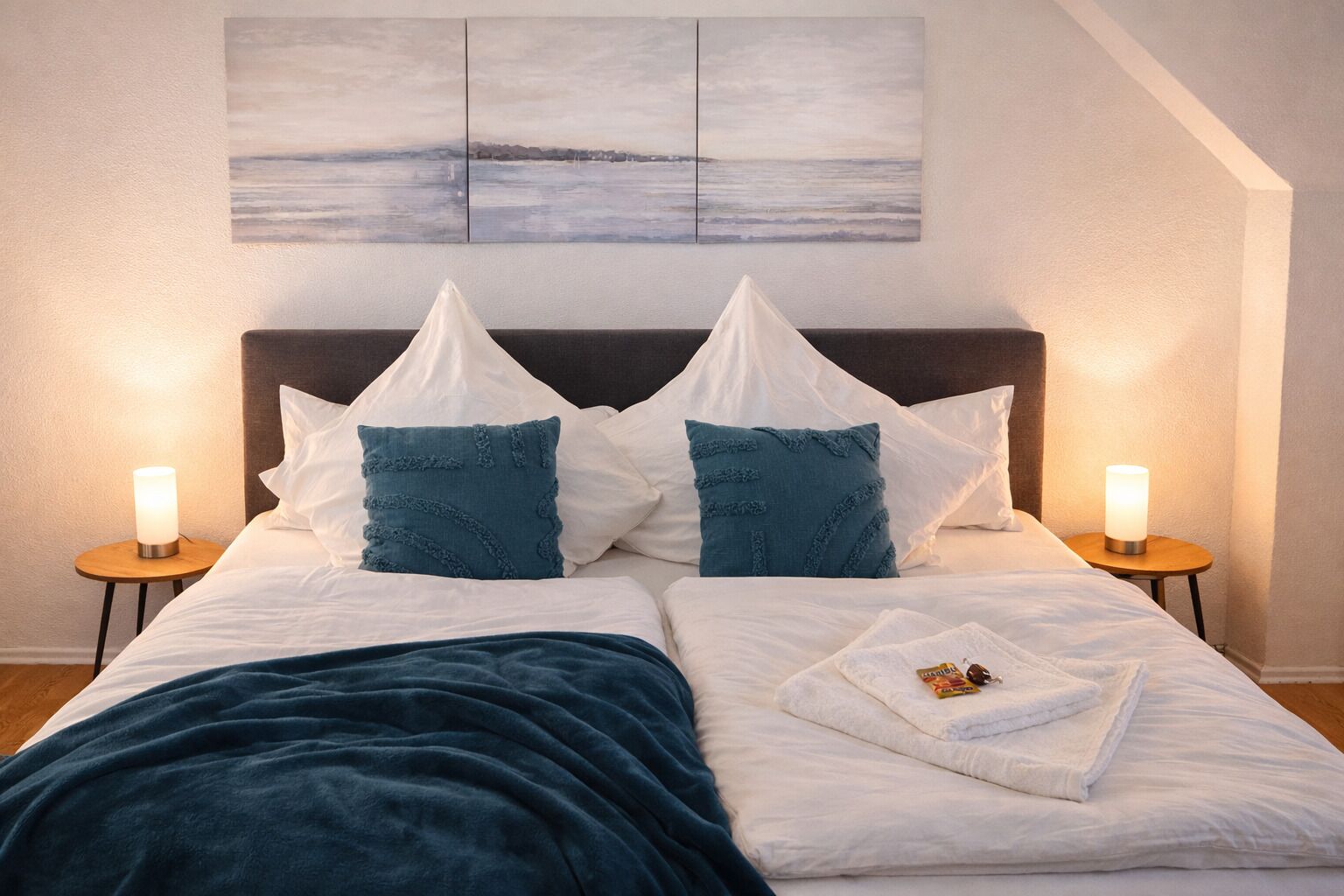 2 chambres, fer et planche à repasser, Wi-Fi gratuit, draps fournis