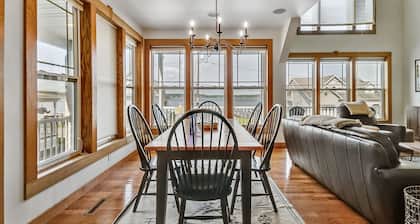 Saratoga Lakeside Lookout|9 Beds|EV Charger|Views