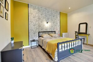 1 bedroom, iron/ironing board, travel crib, free WiFi