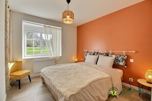 4 Schlafzimmer, Bügeleisen/Bügelbrett, kostenloses WLAN