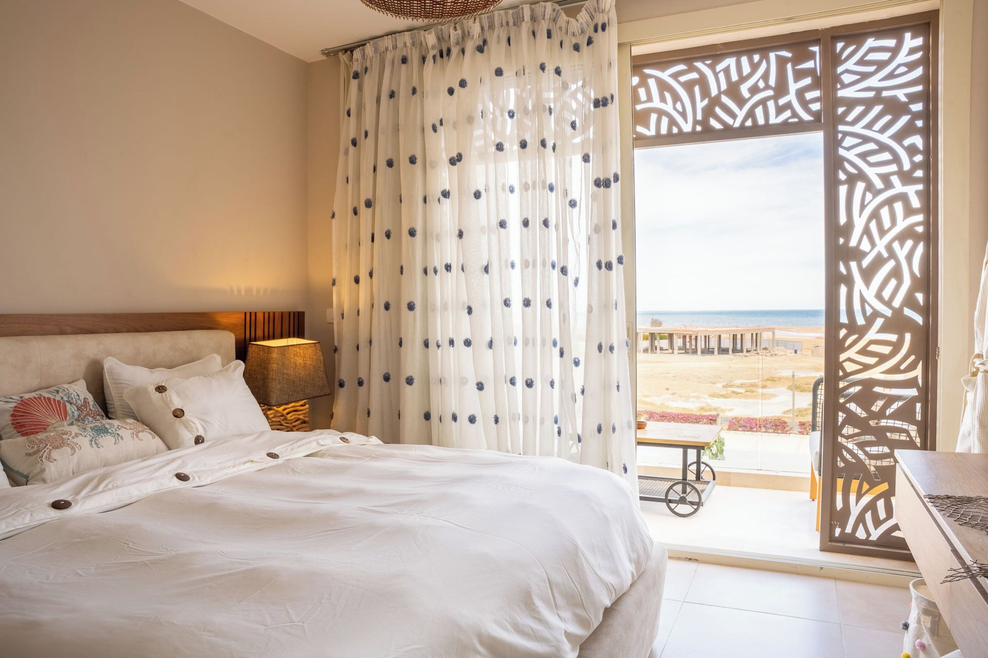 2 bedrooms, in-room safe, iron/ironing board, free WiFi