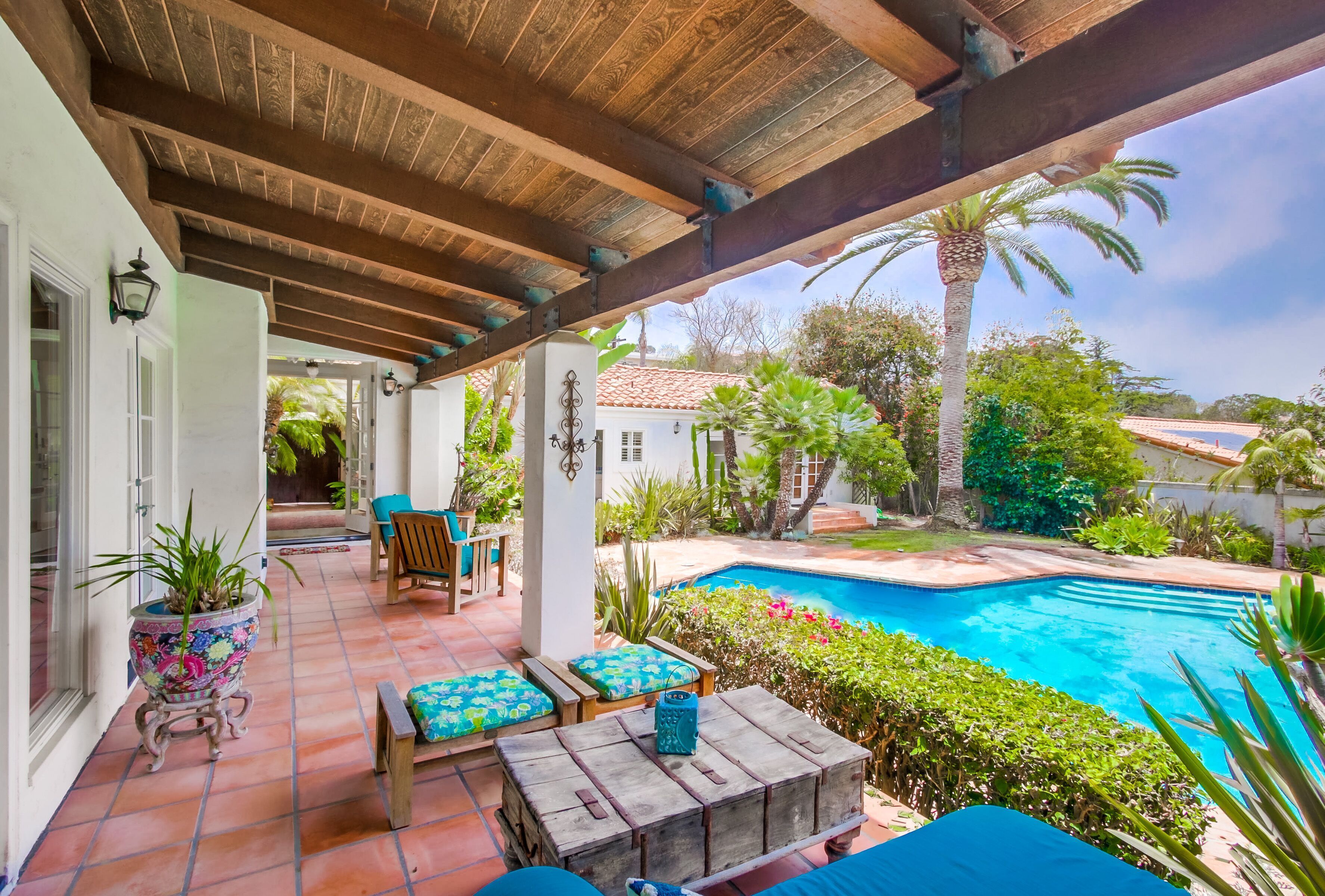 MAGICAL MEDITERRANEAN SPLENDOR AT THIS GRAND AND DELIGHTFUL LA JOLLA RETREAT 