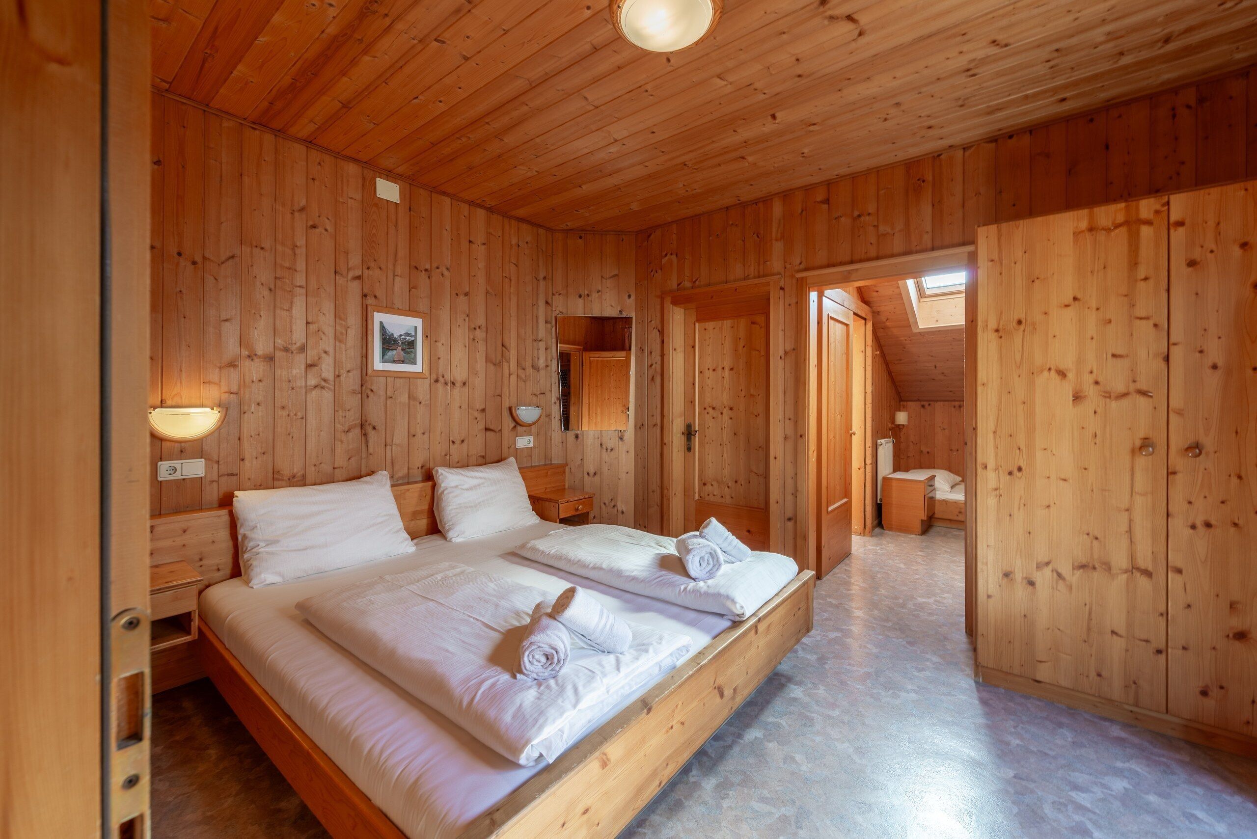 2 habitaciones, wifi gratis y ropa de cama 