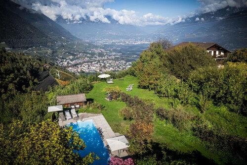 725C Apartment Haus Edith